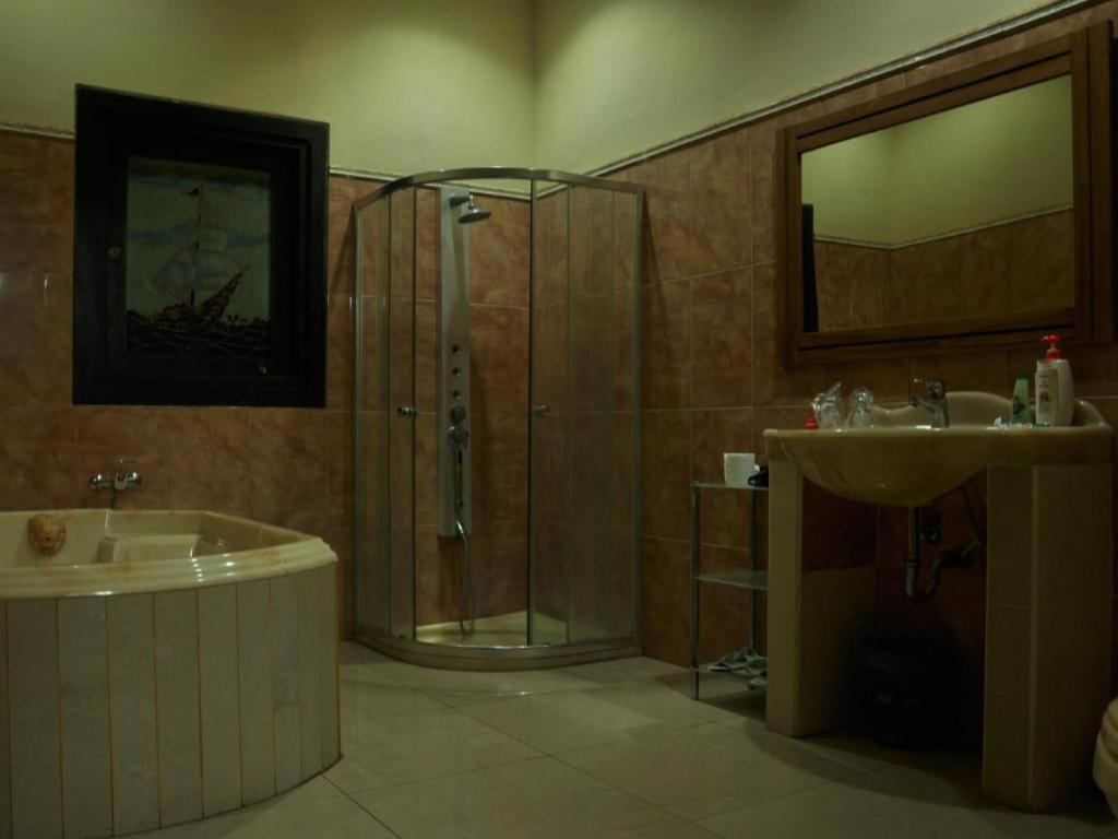 Crystal Ocean View Tulamben Hotel מראה חיצוני תמונה