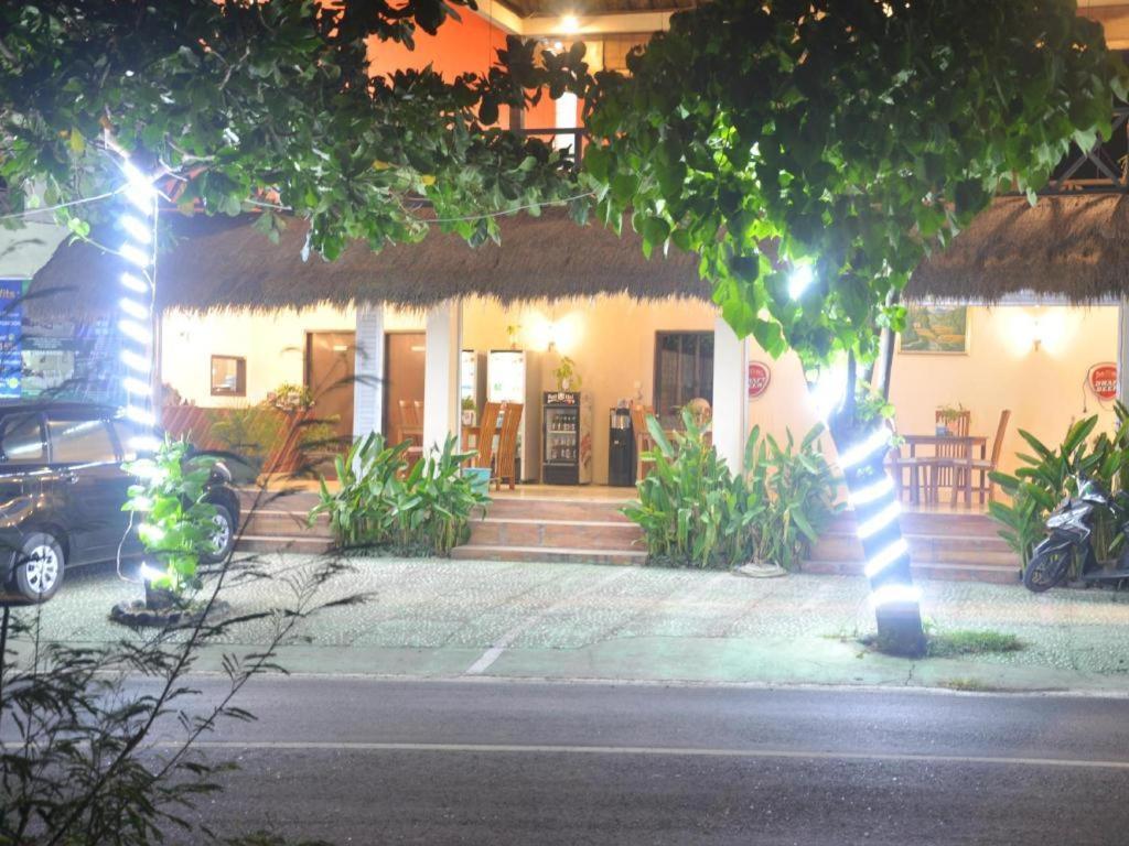 Crystal Ocean View Tulamben Hotel מראה חיצוני תמונה